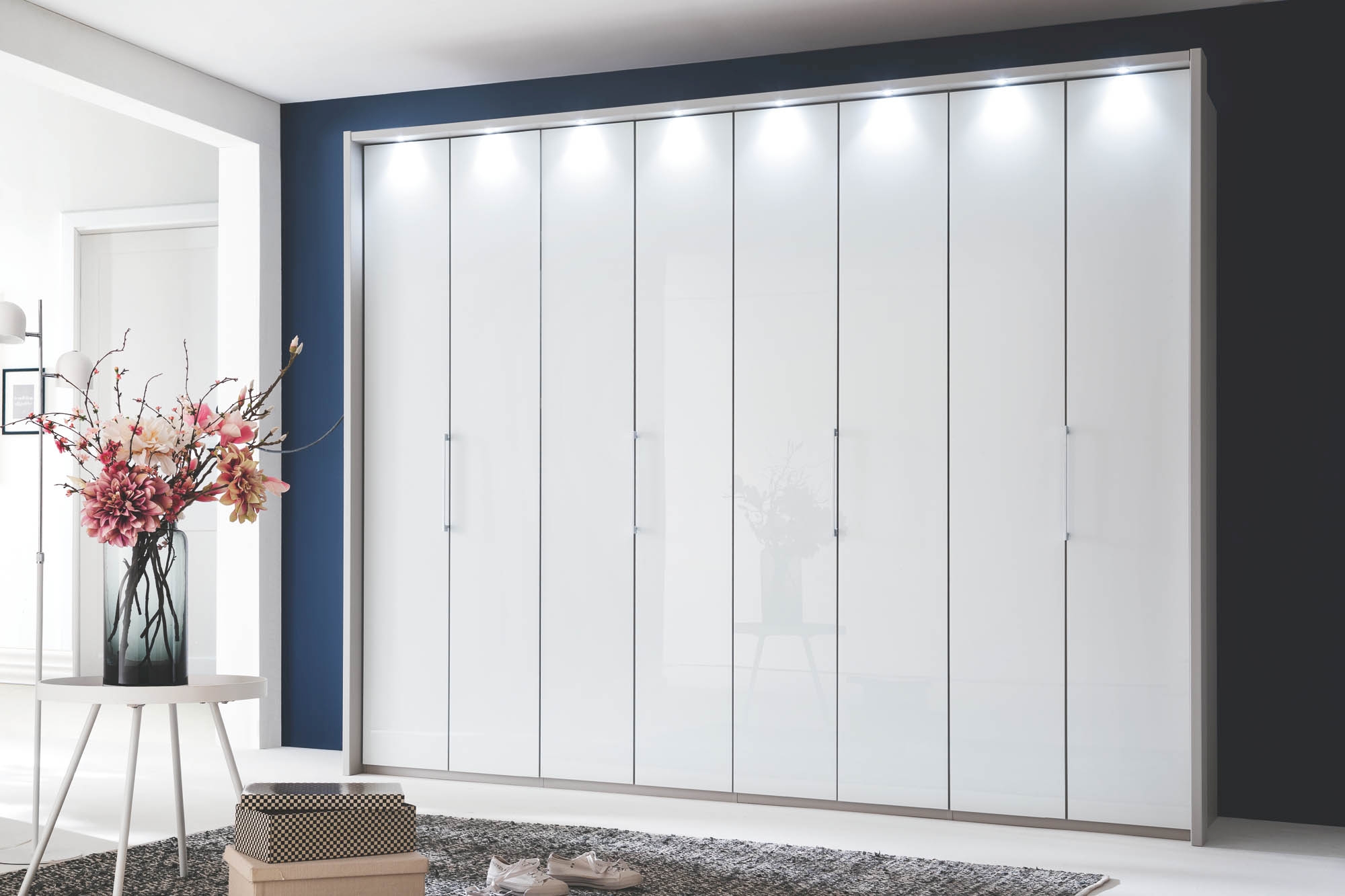Falttürenschrank